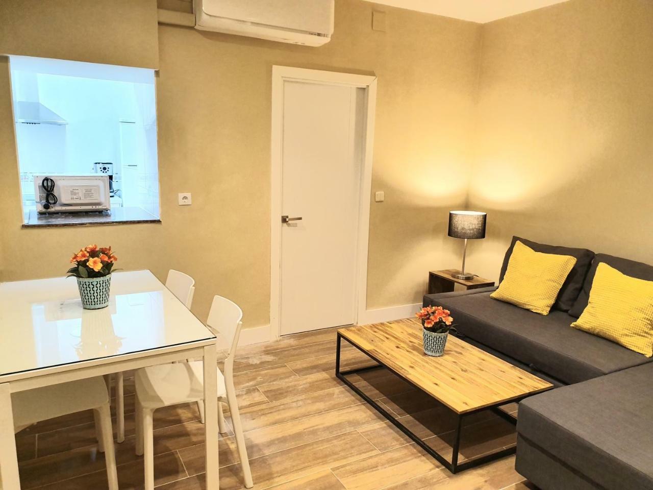 Ch Apartamento Plaza Del Angel - Semisotano 马德里 外观 照片